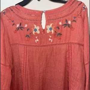 Umgee tunic size XL. Fully lined.